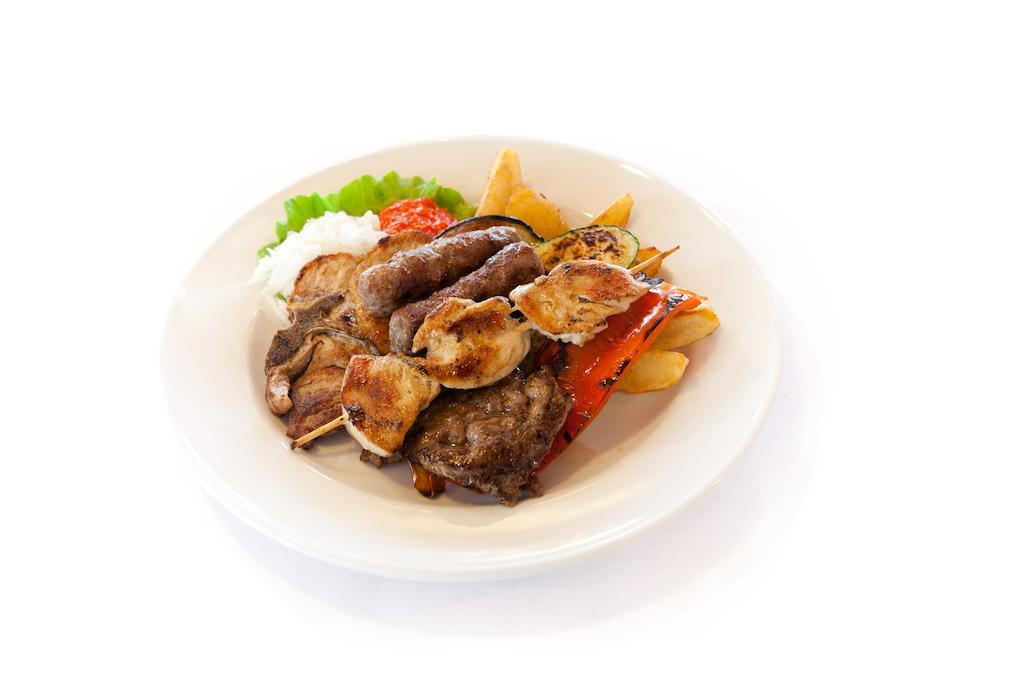 Guesthouse Osterija Branik Ngoại thất bức ảnh